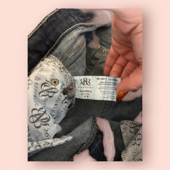 Rock‎ & Republic Kasandra Studded Boot Cut Stretch Medium Wash Denim Jeans Sz 12 - Picture 6 of 6